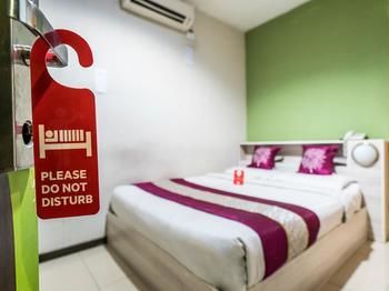Oyo Rooms Pwtc Lrt Station 쿠알라룸푸르 외부 사진